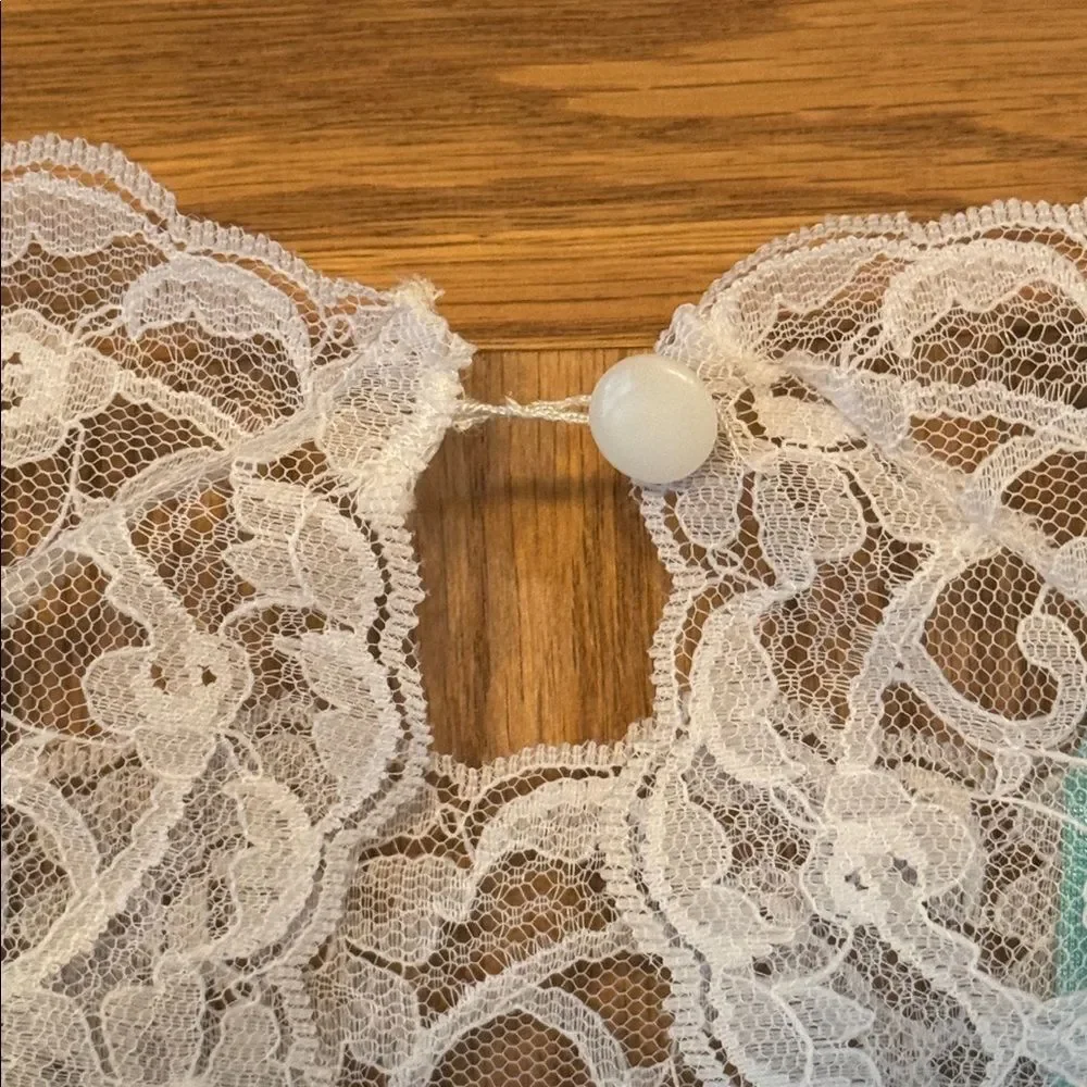 VINTAGE Aqua Blue Nylon Lace Nightgown Keyhole Front 1960s 1970s  Lingerie Small - Picture 5 of 10